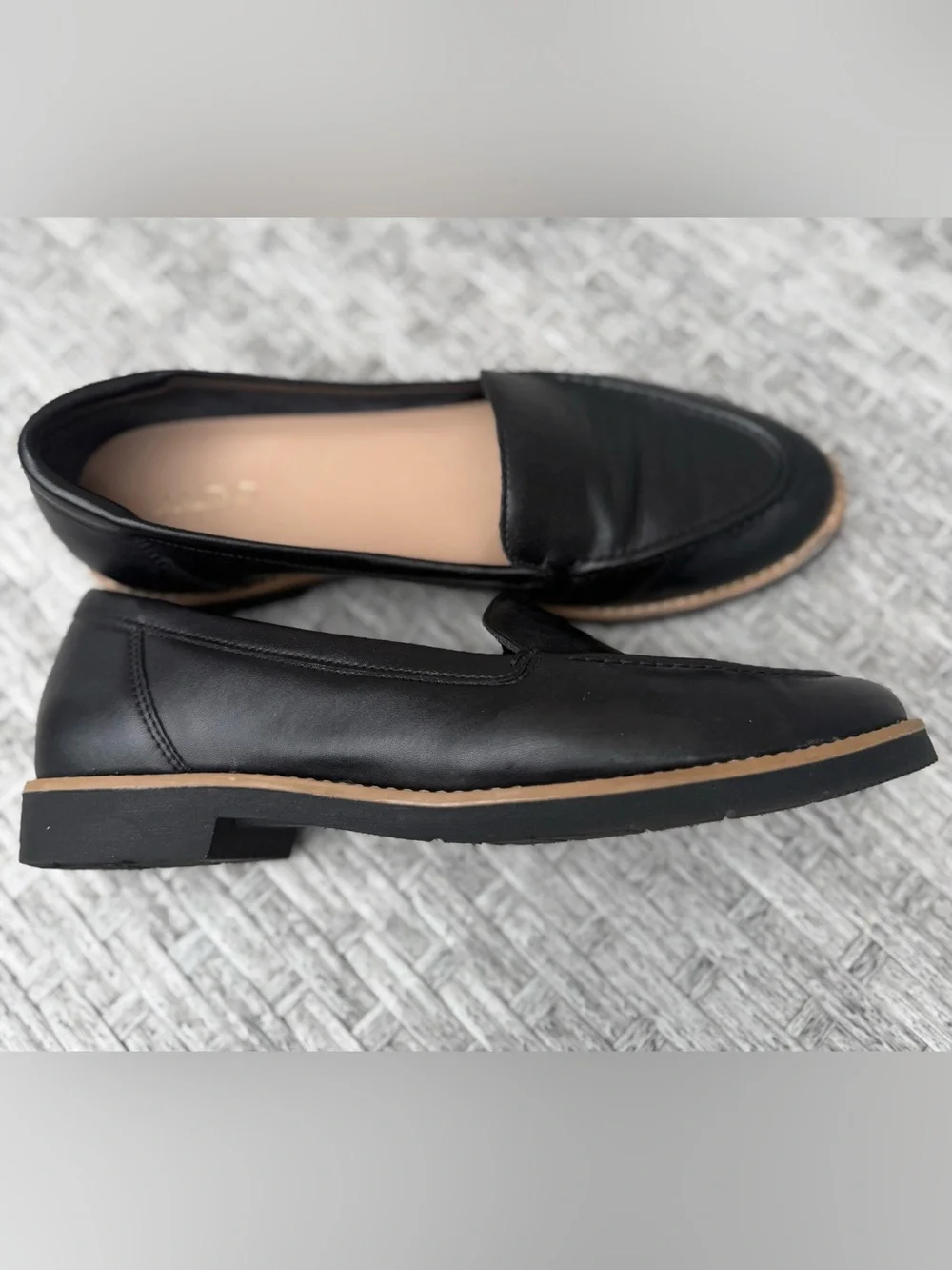 ALDO Black Leather Slip-On Almond Tie Platform Loafers Size 8.5
